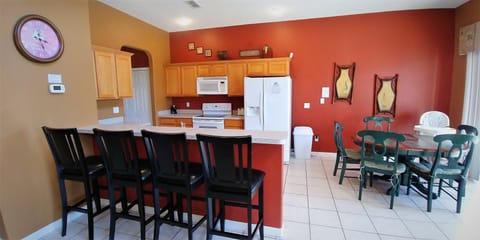 Open Kitchen with open bar