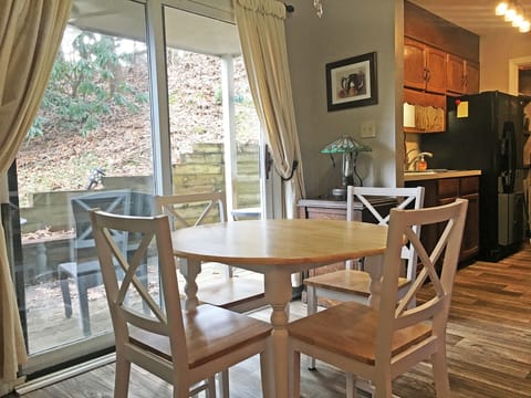 Dining Area & Back Deck