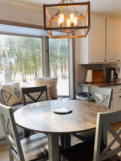 Dining area in kitchen