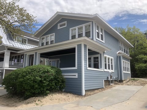 We know you will enjoy our home and Macatawa as much as we do!