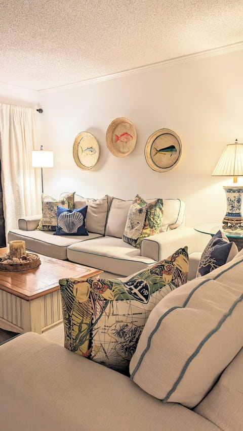 Cozy Nautical Living Room