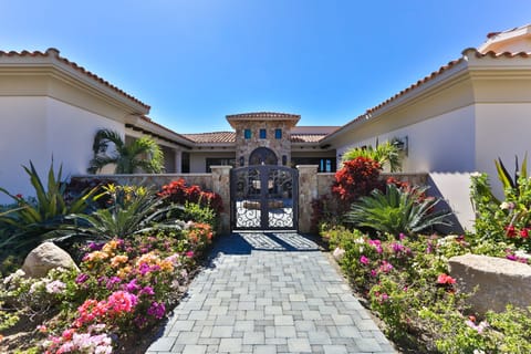 Welcome to the Casa