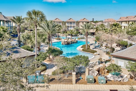 30,000 sq. ft. lagoon style community pool