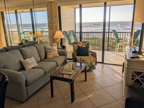 Beachfront Living!