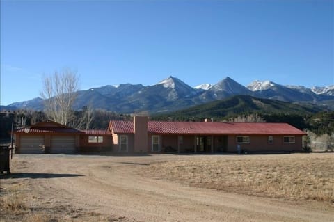 Ranch style home with amazing views