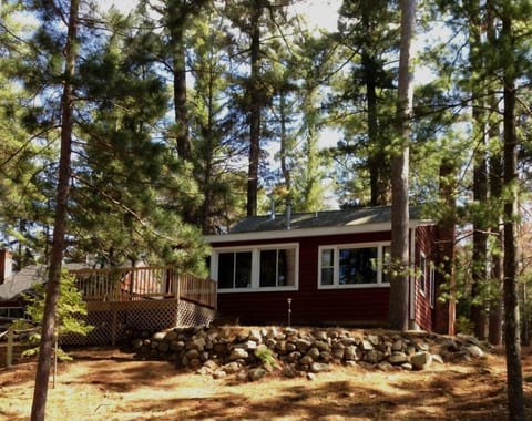 Welcome to Eagle's Nest-deck overlooking lake with seating