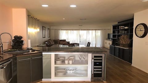 Modern, spacious open floor plan