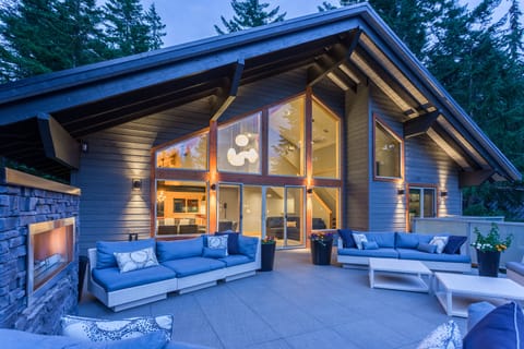 The top deck: Lots of outdoor sofas to gather around the gas fireplace.
