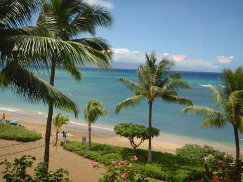 View of Kahana Beach from front lanai 