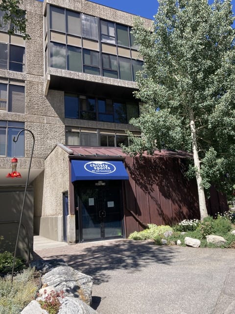 So convenient! Christy Sports (online rental) pickup is right in the building.