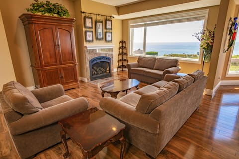Different angle of the living room with full ocean views!
