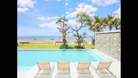 The crest santora hua hin (soi7)