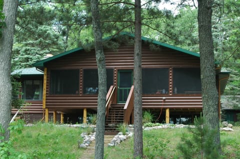 Loon Lane Lodge