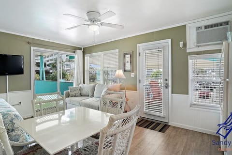 Main Living Area near Entry