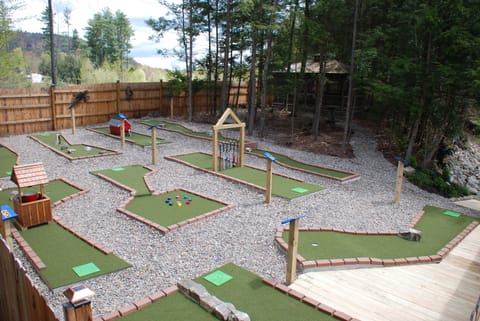 Hemlock Hollow Mini Golf
