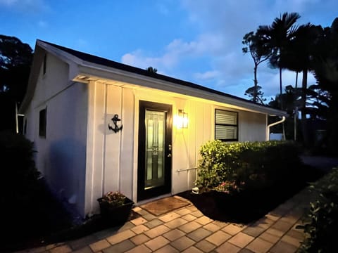 Entrance into cottage