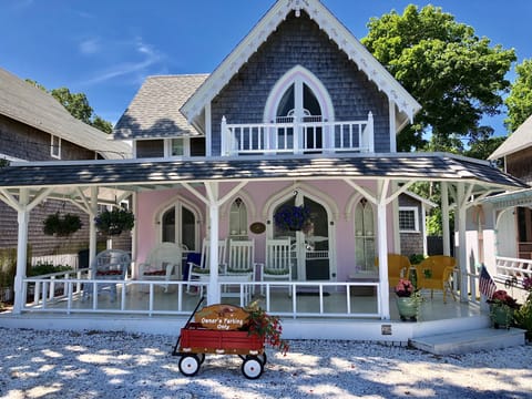 Historical Cottage - Favorite place!