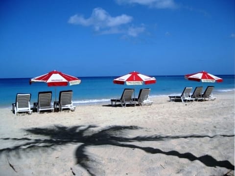 Relax on Mullins Beach