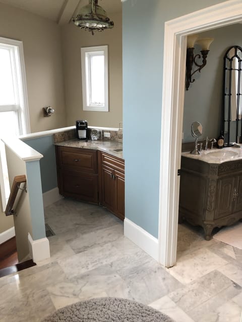 Upstairs Kitchenette and Bathroom