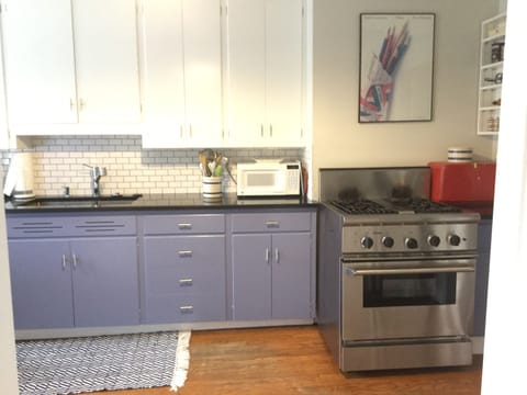 fully equipped kitchen