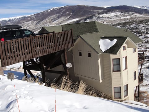 Our home sits up high in Mesa Cortina w/ Amazing Views of the Lake Dillon!