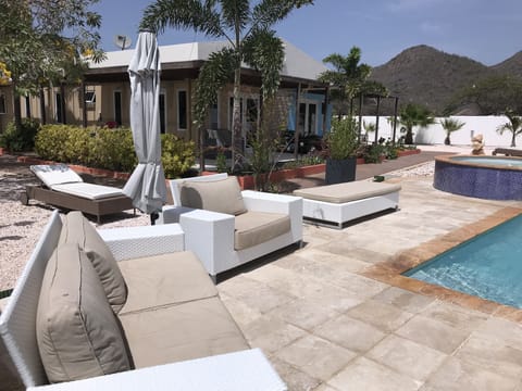 Garden, pool surrounding 