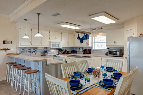 Waters Edge Dining Dauphin Island