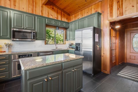 Kitchen stocked with everything you could need and more!