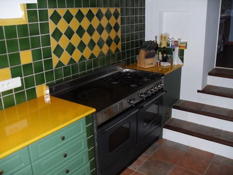 The well equiped kicthen