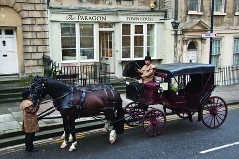 Arrive at your listedGeorgian Townhouse in style!