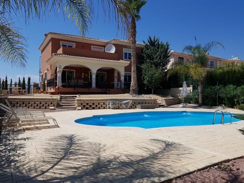 Villa Bonalba in Alicante