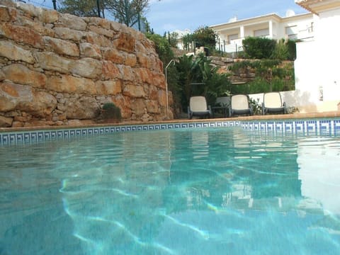 Delightful Villa, private & tranquil, ideal for complete relaxation, yet very close to all amenities