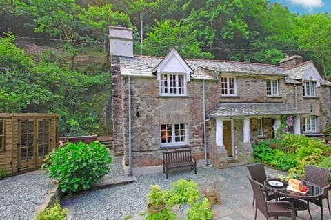 Alice's Cottage
