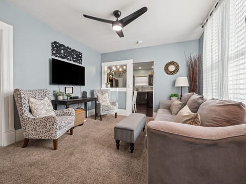 Living Room, looking toward kitchen.