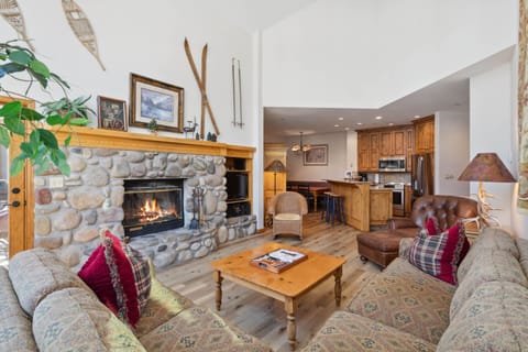 1703098649686-185-14