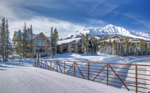 Serenity and Adventure on the Mountain