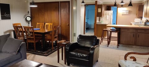 Lake MI Getaway: Relax-Unwind-Create Memories! House in Wisconsin