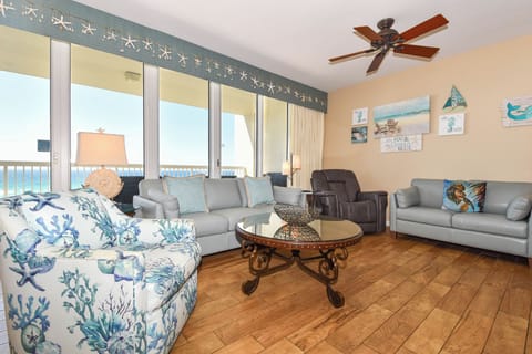 Silver Beach Towers West 504 - Living Area