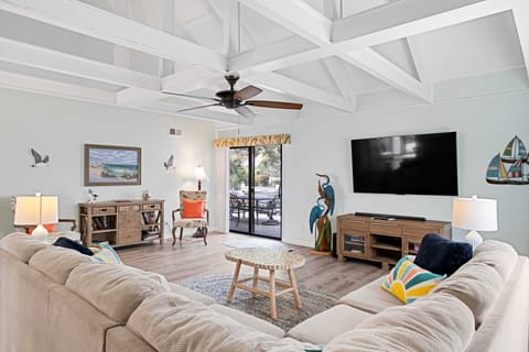 Living Room / Sitting Area / View to Deck