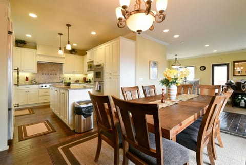 Large dining area right off the kitchen