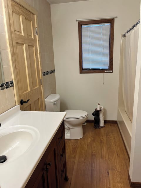 Bathroom with bath tub