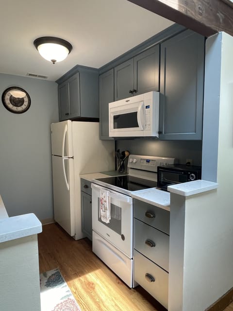 Freshly remodeled kitchen 