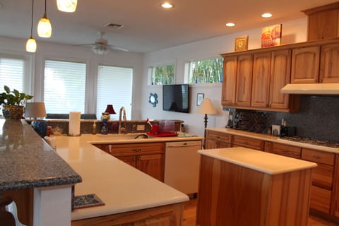 Gourmet Kitchen with all your kitchen needs.