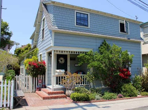 Pacific Grove Sunbelt