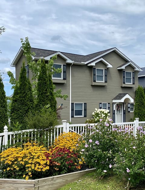 Your approach to a beautiful lakefront home!