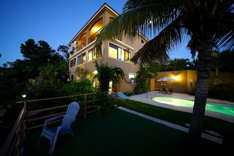 Pool deck
