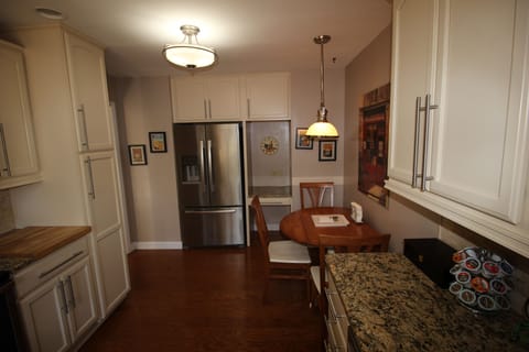 Top end appliances with all you will need for a great visit