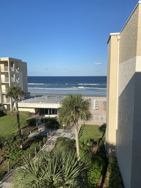 Fourth Floor Balcony Ocean View 