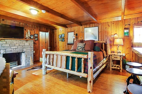 king bed