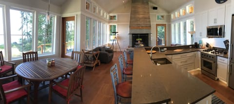 Welcome to The Bluff House!